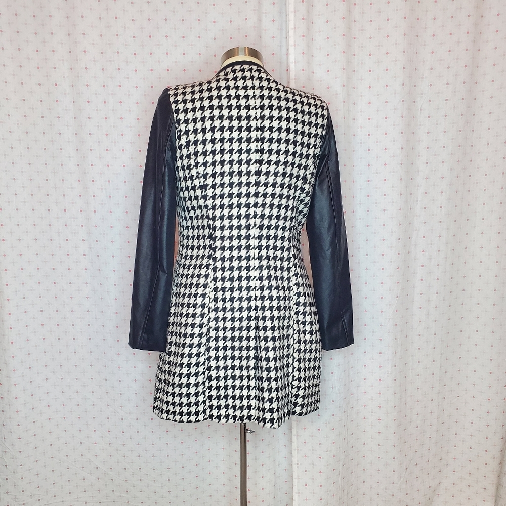 Houndstooth Jacket - image 3